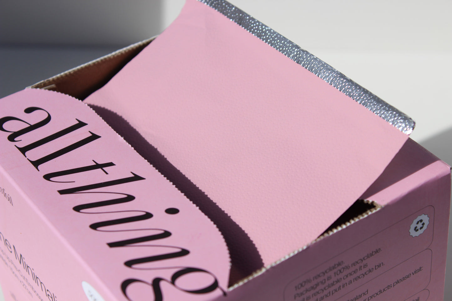 Minimalist Pink Wide Pop Up Foil (15cm x 27cm)